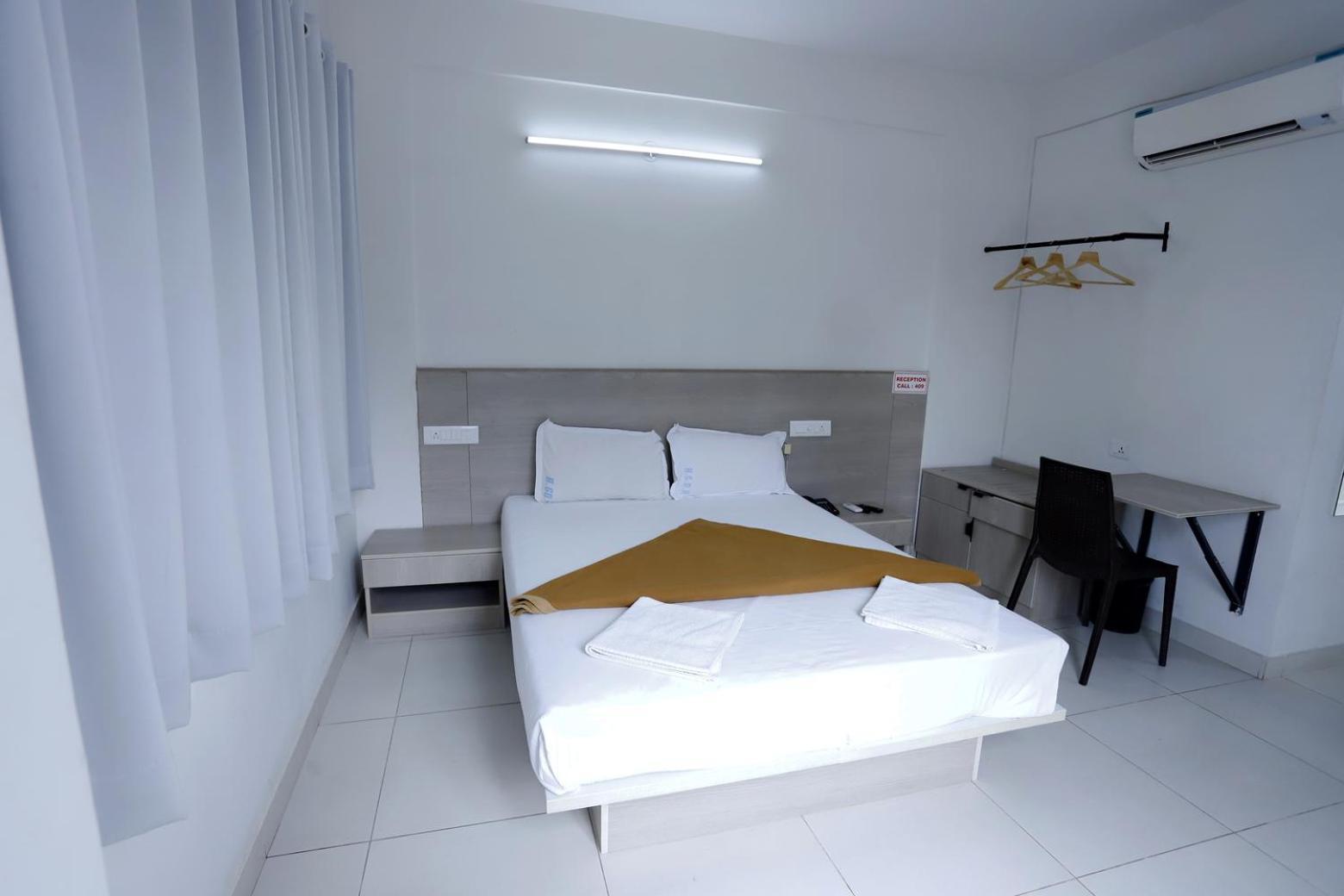 Hotel Gurudev Residency Bangalore Eksteriør billede