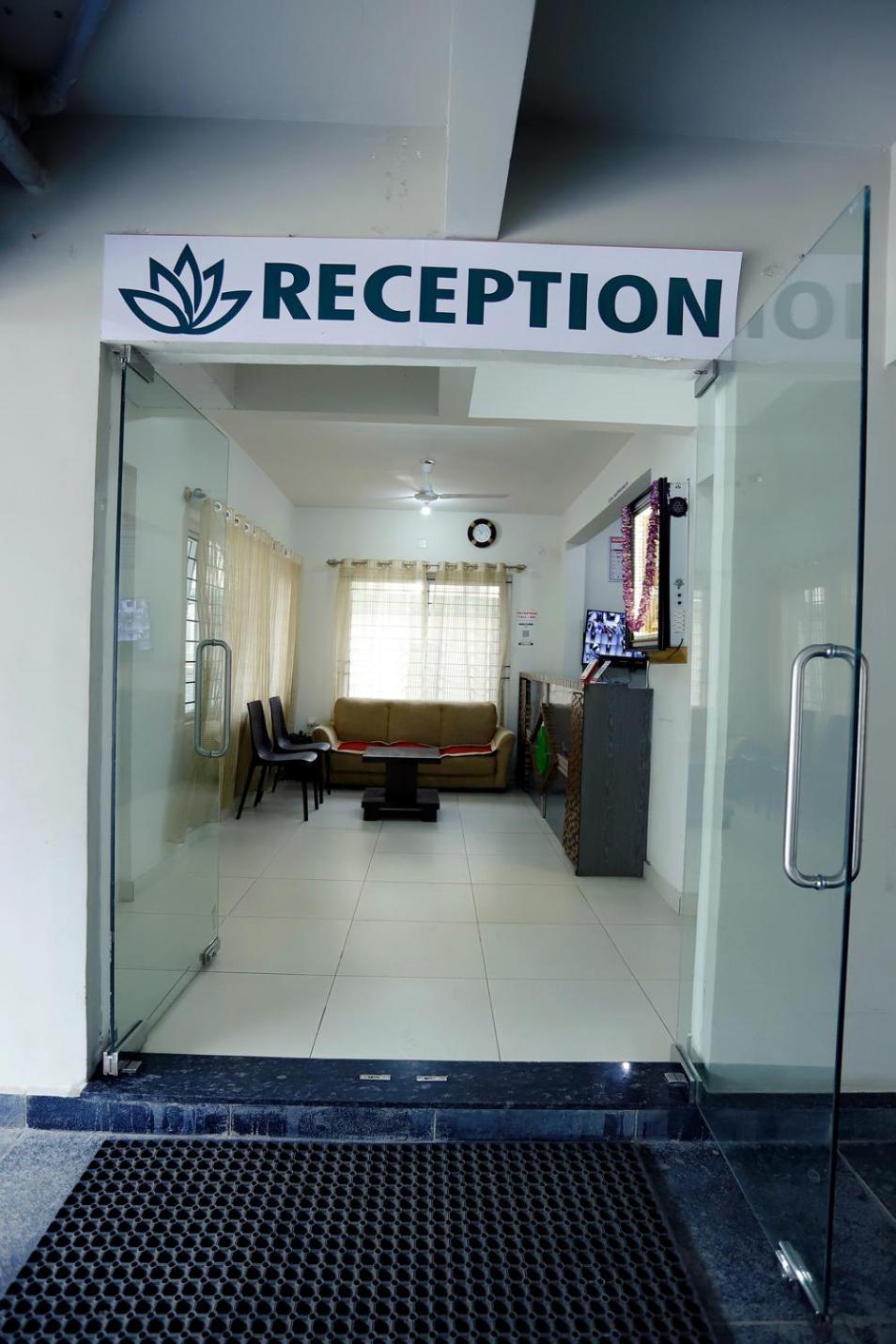 Hotel Gurudev Residency Bangalore Eksteriør billede